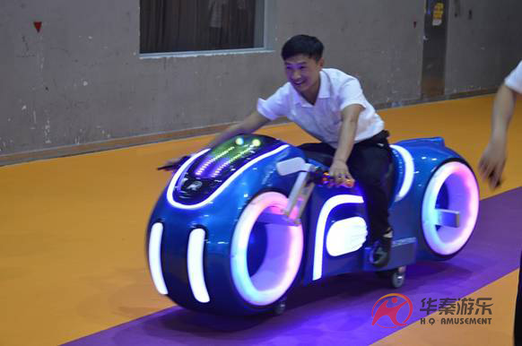 廣場(chǎng)太子摩托車