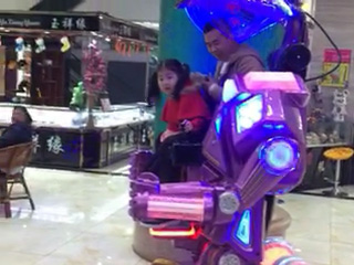 廣場行走機(jī)器人